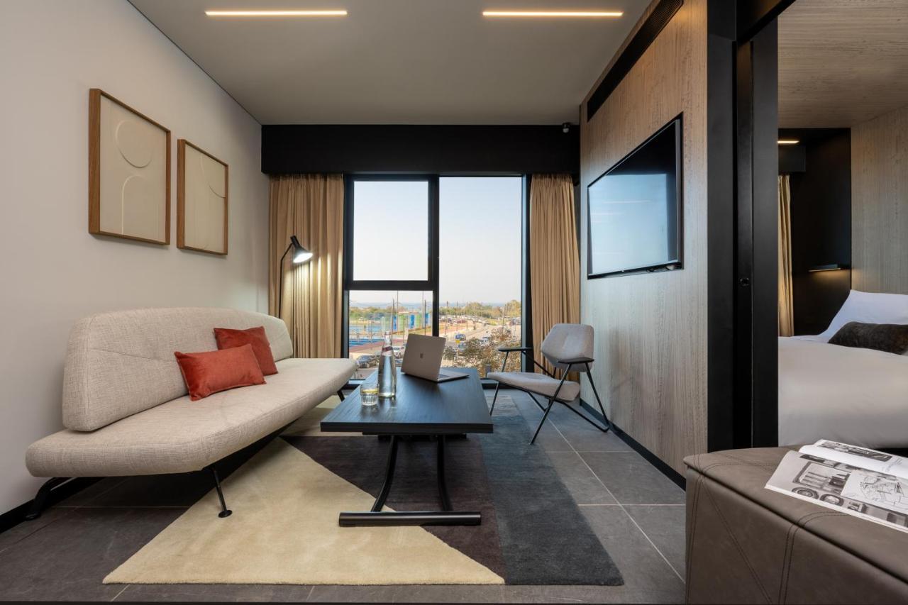 Master Bat Yam Aparthotel Ngoại thất bức ảnh